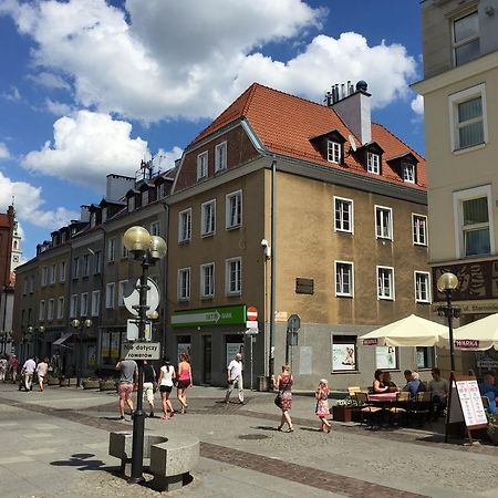 Apartament Na Staromiejskiej Olsztyn  Exteriör bild