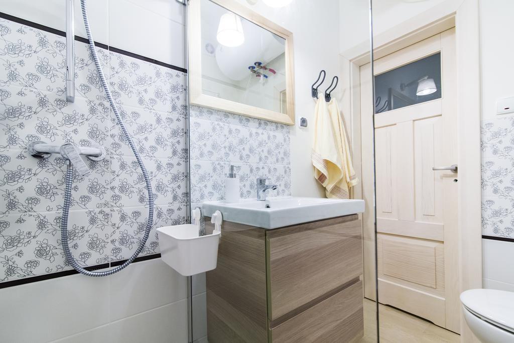 Apartament Na Staromiejskiej Olsztyn  Exteriör bild